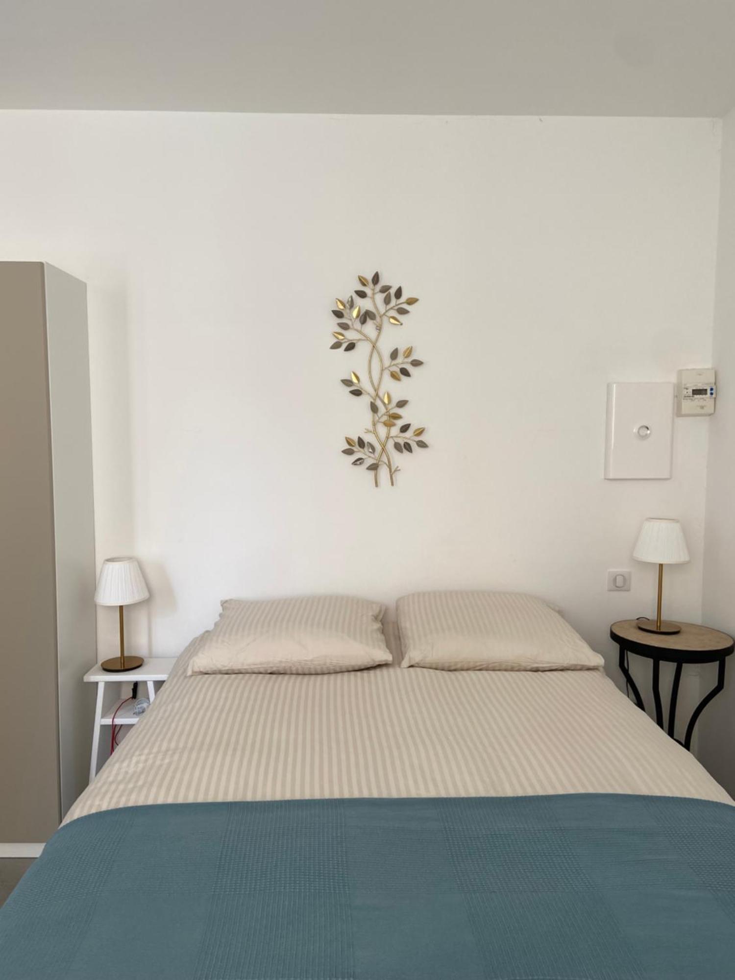 - Coeur De Apartment Serignan